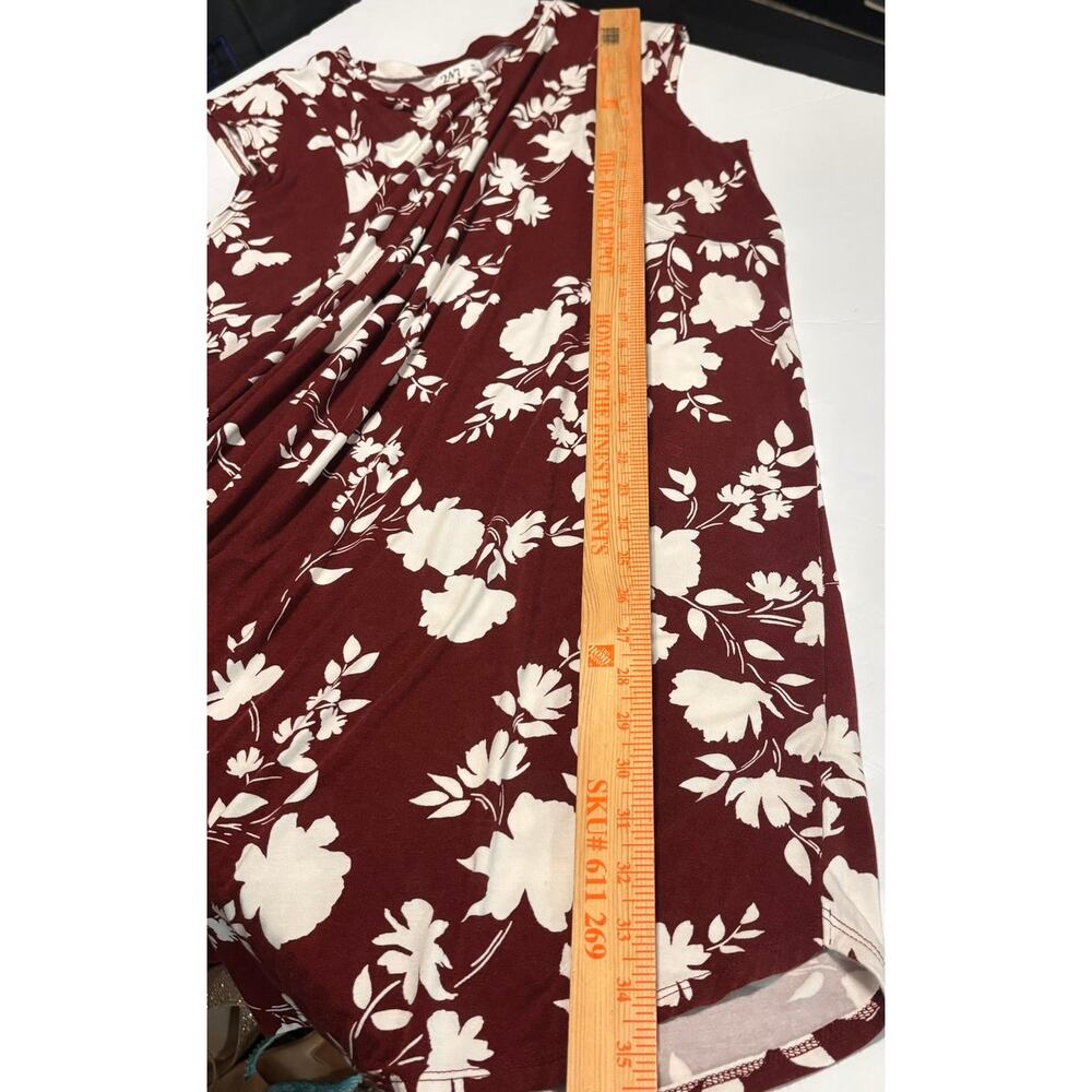 24/7 Maurices Burgundy Floral Shift Dress XL Sleeveless Stretch Casual NWT - Picture 5 of 6